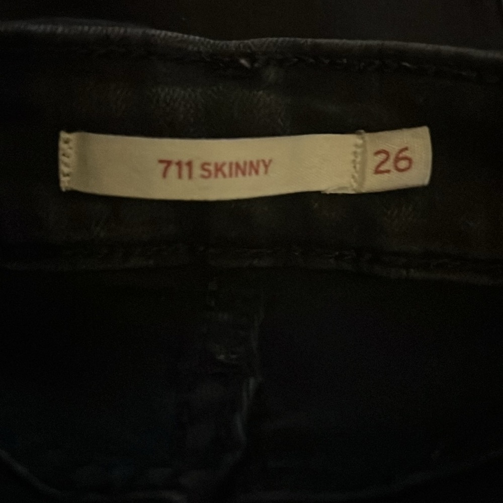 Levi’s - 711 skinny ripped jeans women size 26 - Picture 4 of 6